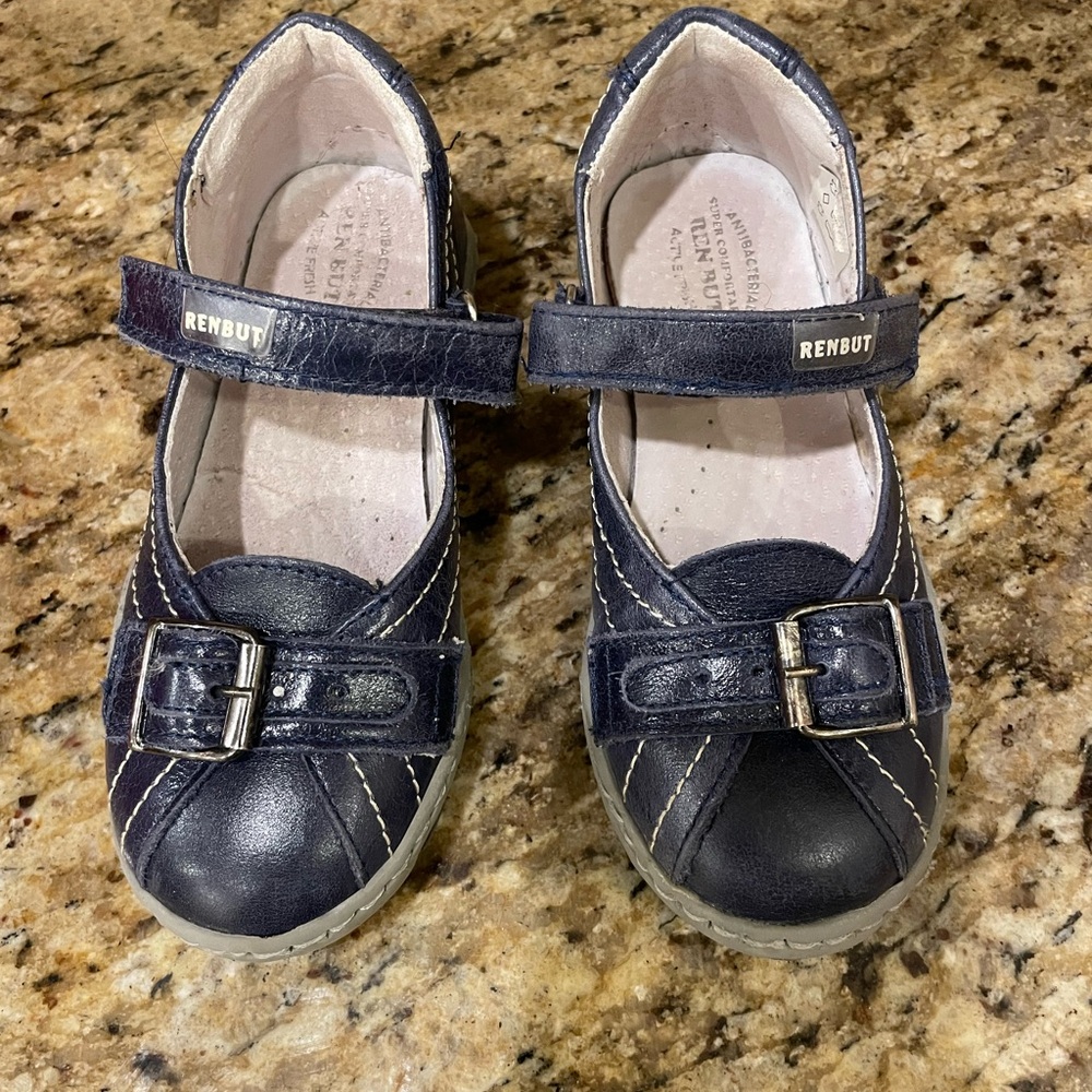Renbut shoes, Girls size 10, Navy colored Mary Jane’s